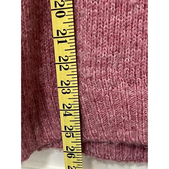 Old Navy Women’s Size L Pink Knit Sweater Soft Cozy Pullover Casual Fall Winter - Picture 7 of 8